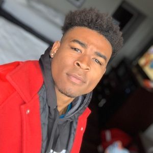 Meet your Posher, Kobe